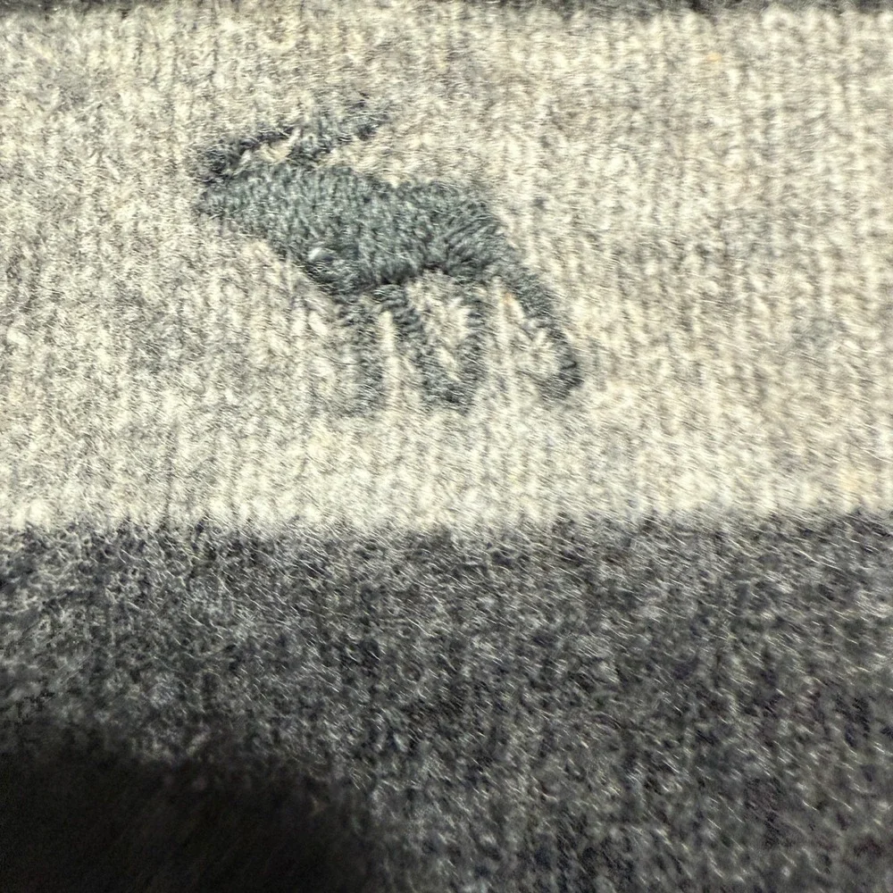 Abercrombie Fitch Sweater‎ Mens Large Gray Striped Lambs Wool Cashmere Logo